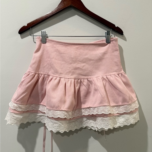 Pink Lace-Up Skirt Size S - Picture 6 of 6